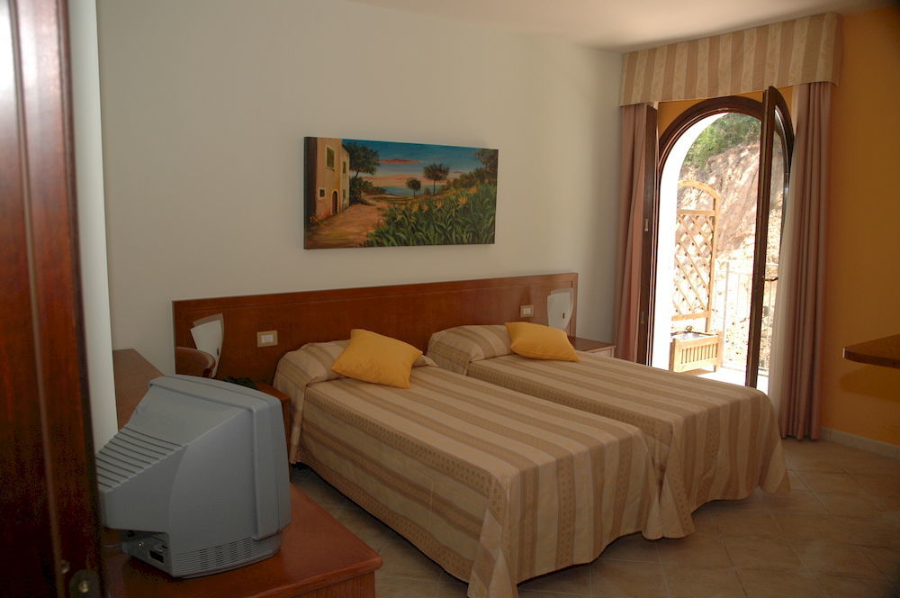 Agriturismo L'Arca Di Anna Brambilla Belvedere Marittimo Buitenkant foto